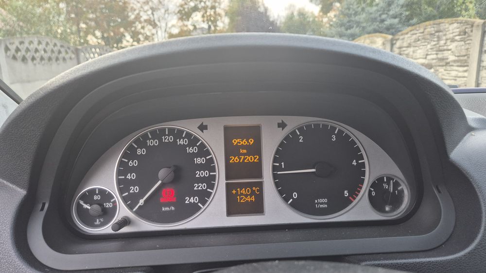 Mercedes-Benz b180 cdi
