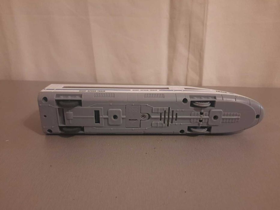 Детская игрушка поезд игрушка паровоз инерционный со светом и звуком