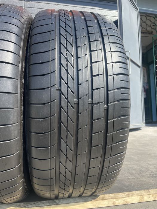 245/45/18 goodyear efficient grip runflat