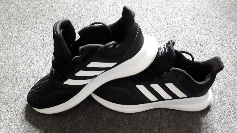 Adidas Runfalcon rozmiar 38