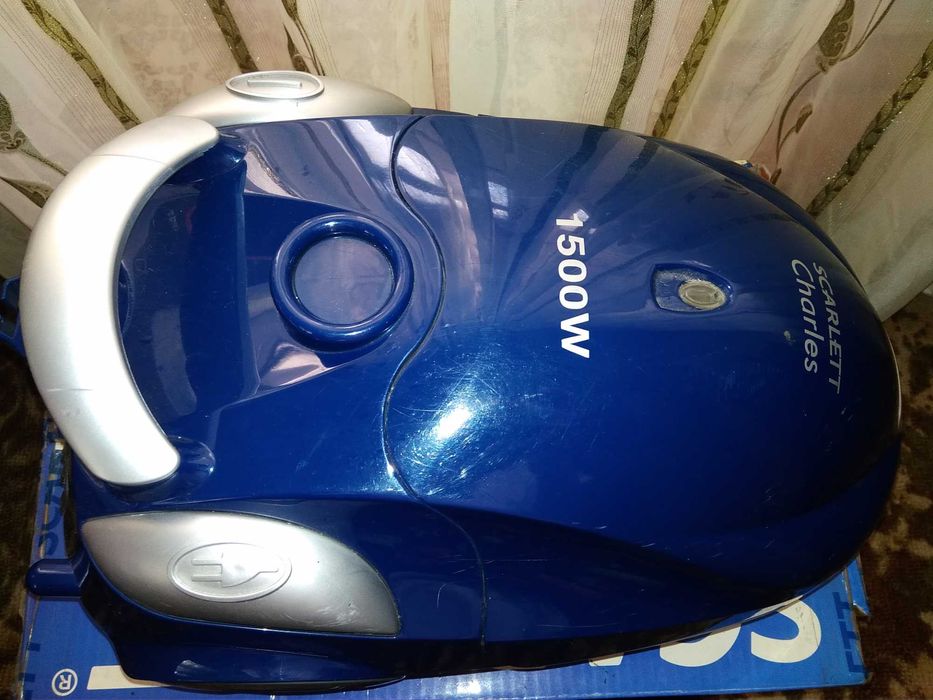 Пылесос Scarlett