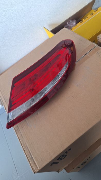 Farolin traseiro mercedes c 220
