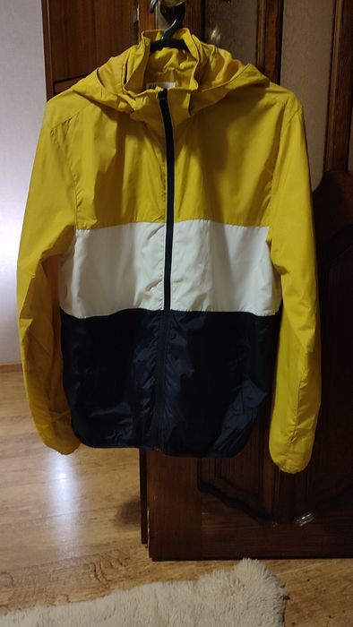 підліткова  куртка, вітровка  H&M