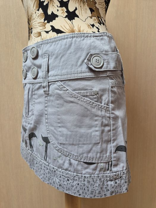 Spódnica mini marki Cropp