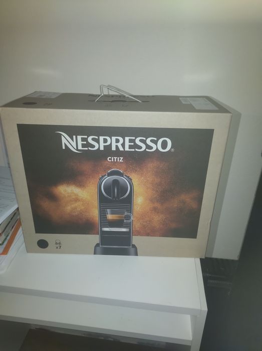 Nespresso CitiZ Limousine Black
Nespresso CitiZ Limousine Black