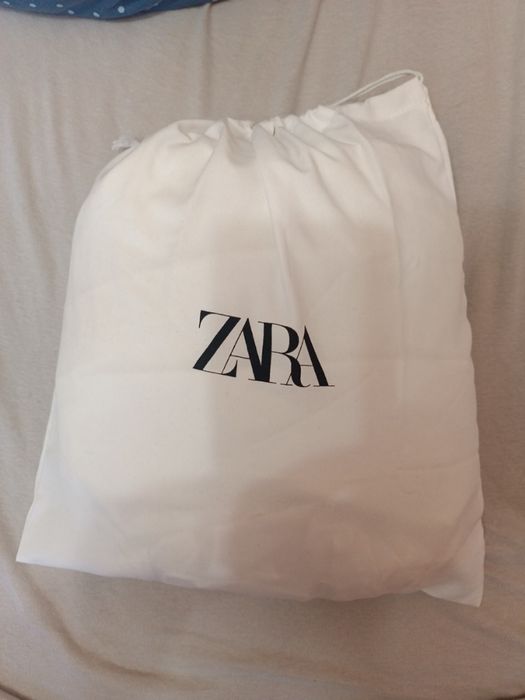 Zara - большой плащ