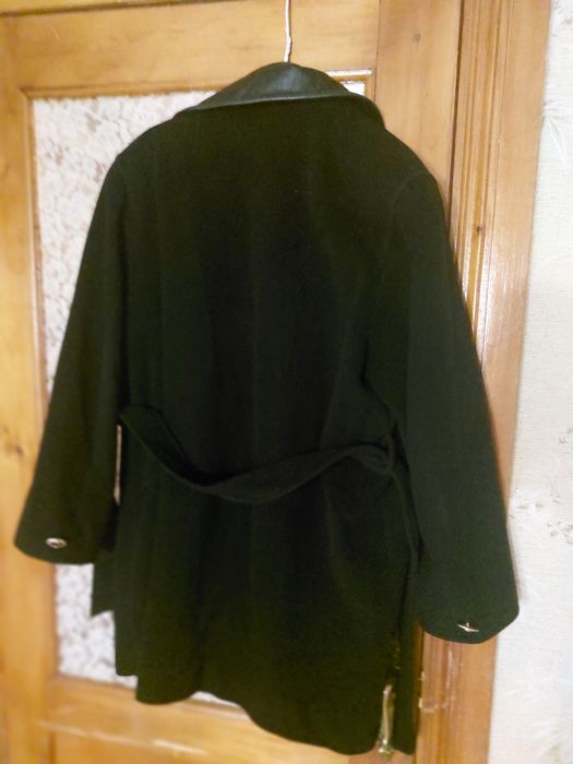 Пальто женское шерстяное 90%, укоросенное, размер 36/ L  /48