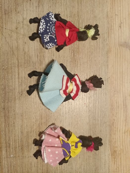 Madagaskar, komplet, małe afrykańskie laleczki, rękodzieło