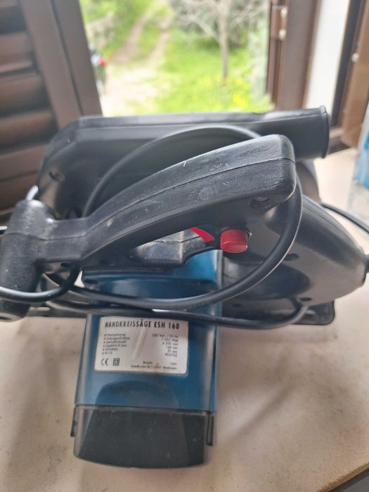 Ferramenta com muitas peças