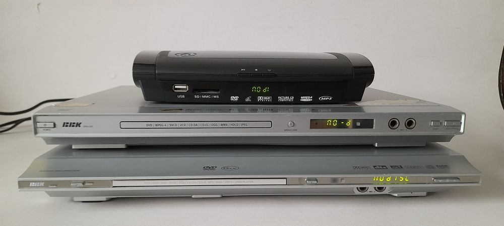 DVD проигрыватель на запчасти или восстановление.