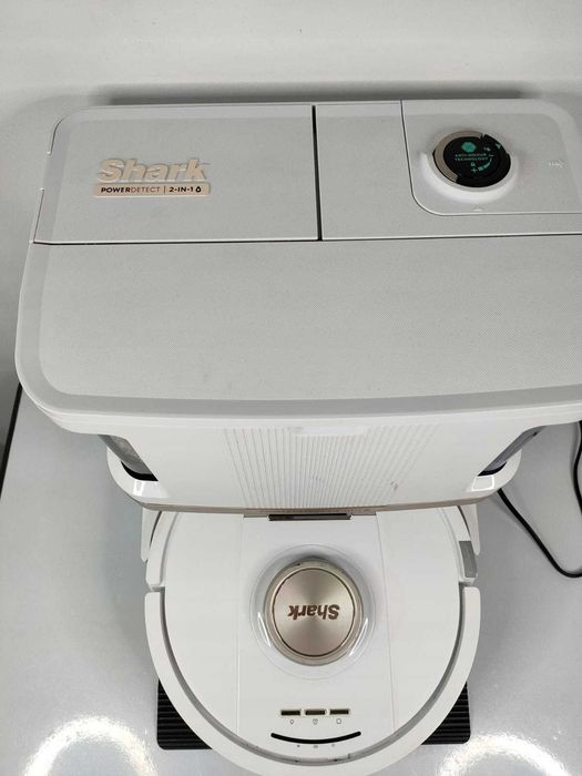B182 Robot sprzątający Shark PowerDetect NeverTouch Pro szary