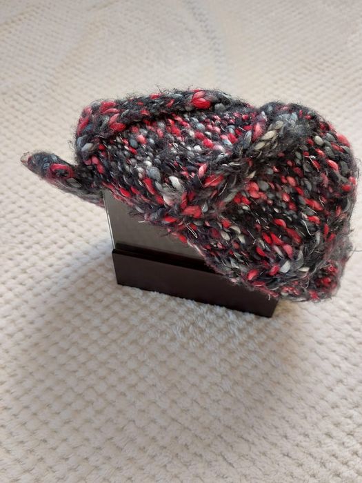 Kolorowy beret,czapka z daszkiem. Vans.