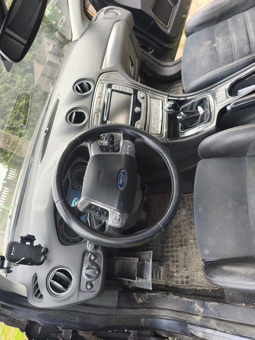 Ford Mondeo MK4 uszkodzony silnik