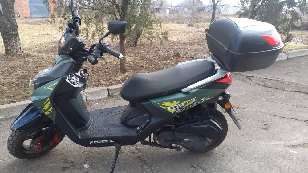 Продається мотоцикл FORTE BWS-R 150