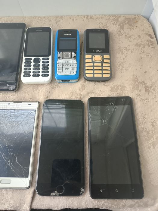 Продам телефоны разные распродажа