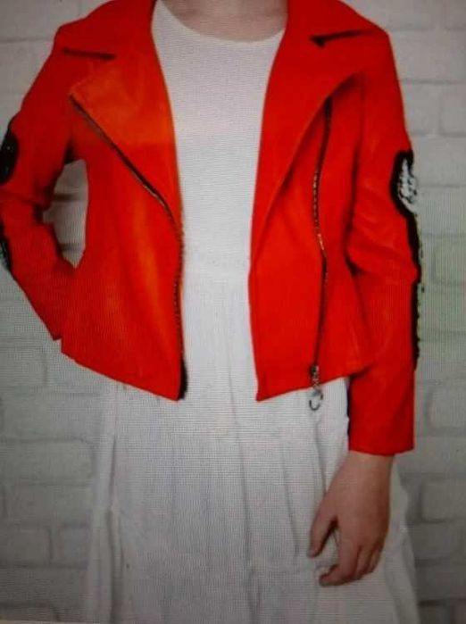 Kurtka ramoneska z cekinowymi skrzydłami roz.164 cm