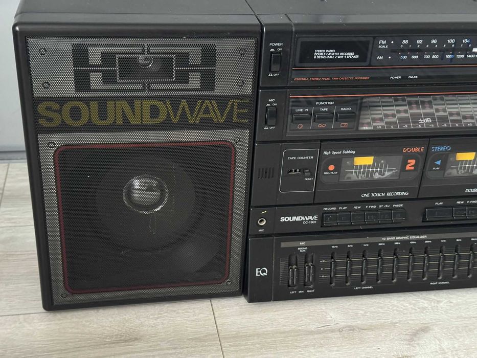 Mega Radiomagnetofon Ghettoblaster Soundwave DC 1901 Boombox Unikat