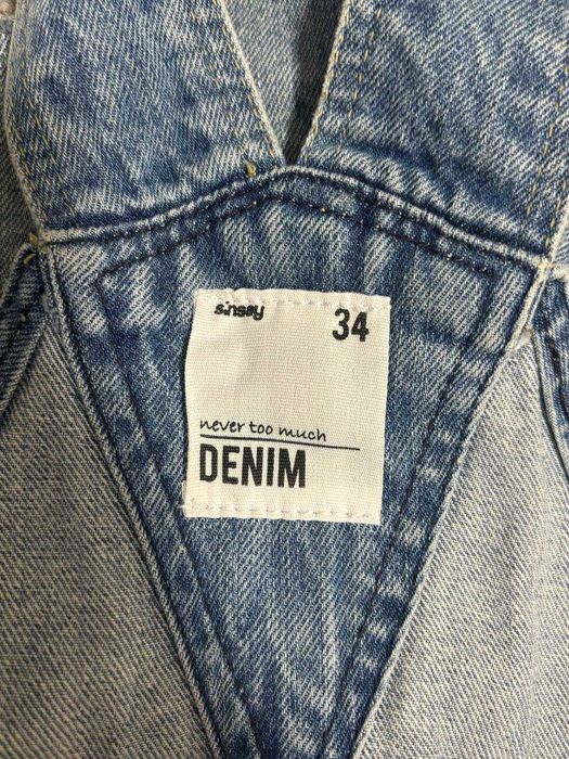 Джинсовий комбінезон у чудовому стані