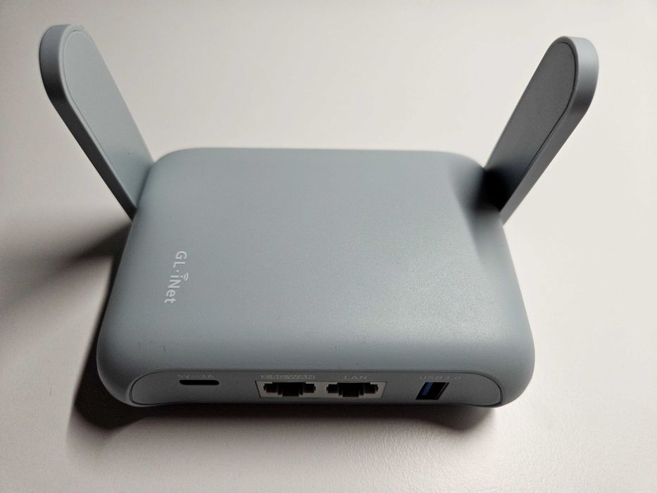 GL-iNet Beryl AX (GL-MT3000) Wi-Fi 6 Travel Router