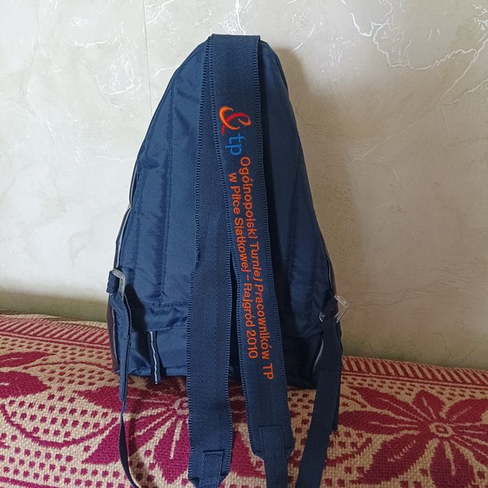 Mały plecak z logo Telekomunikacji Polskiej