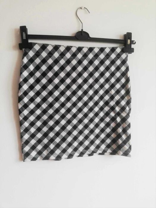 Spódnica w kratkę New Yorker M 38