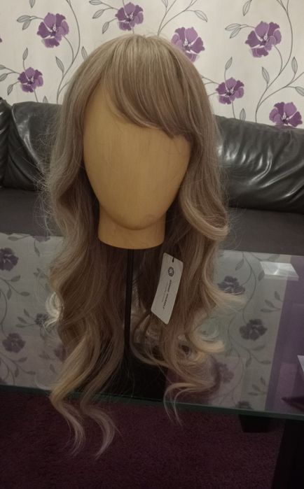 Peruka ciemny blond ombre