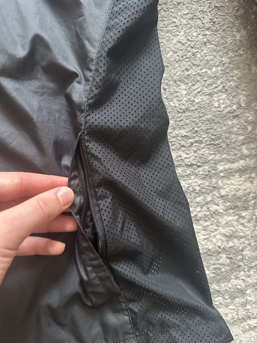 Вітровка nike running