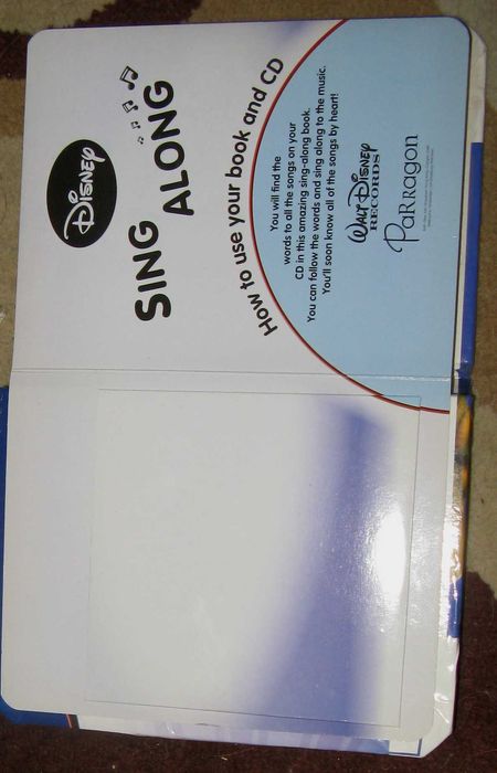Детская книга на английском с песнями Disney Sing-Along с CD
