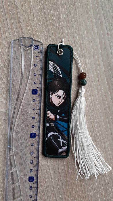 Marcador de livros Levi Ackerman Porta chaves anime attack on titan