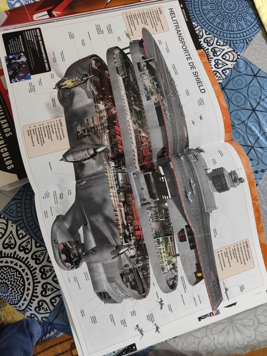 Livro Marvel Capa Rigida - Versão Espanha