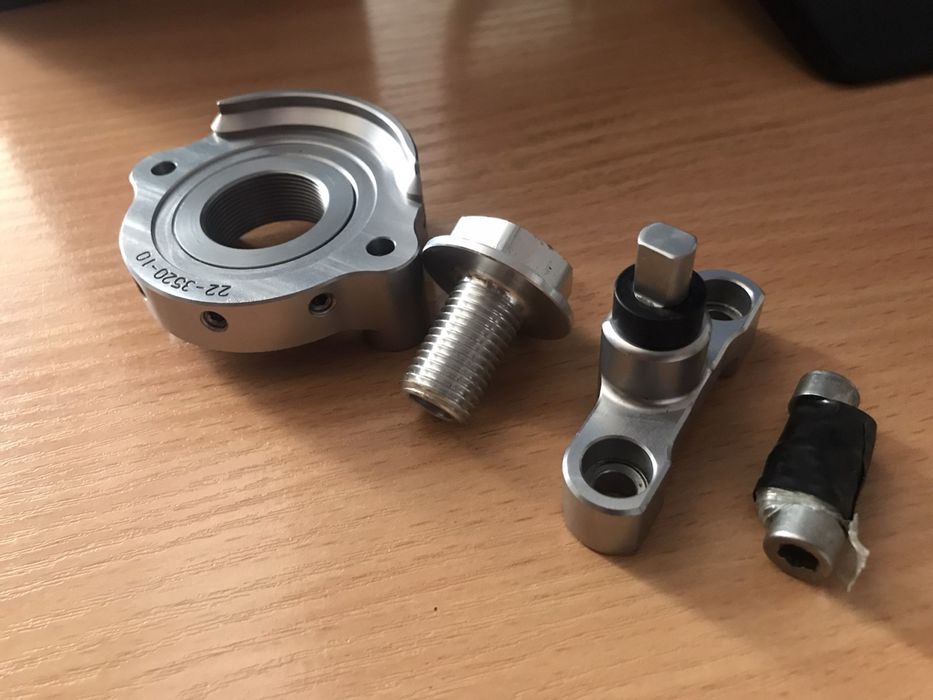 Scotts кріплення роторного демпфера