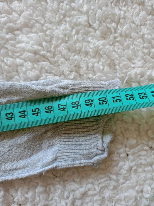 Szary cienki sweterek MANGO 140