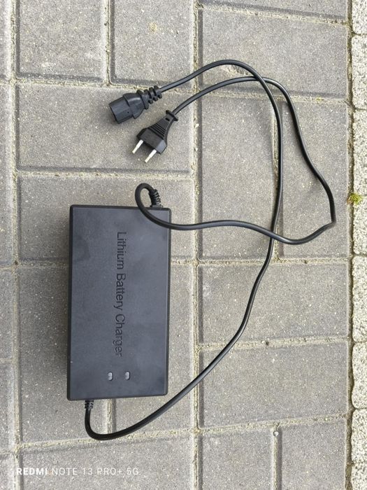 Trajka elektryczna E trike drift