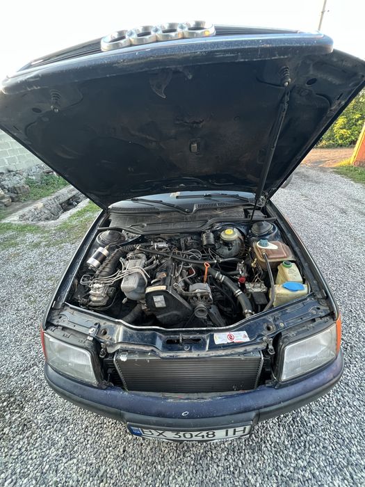Audi A6 C4.