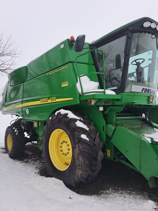 Комбайн John deere 9880 sts