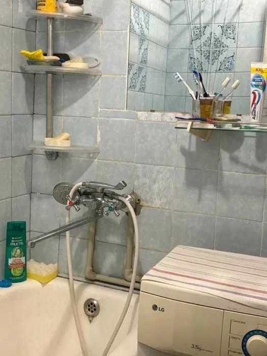 Продам 3к.кв. метро Масельского.