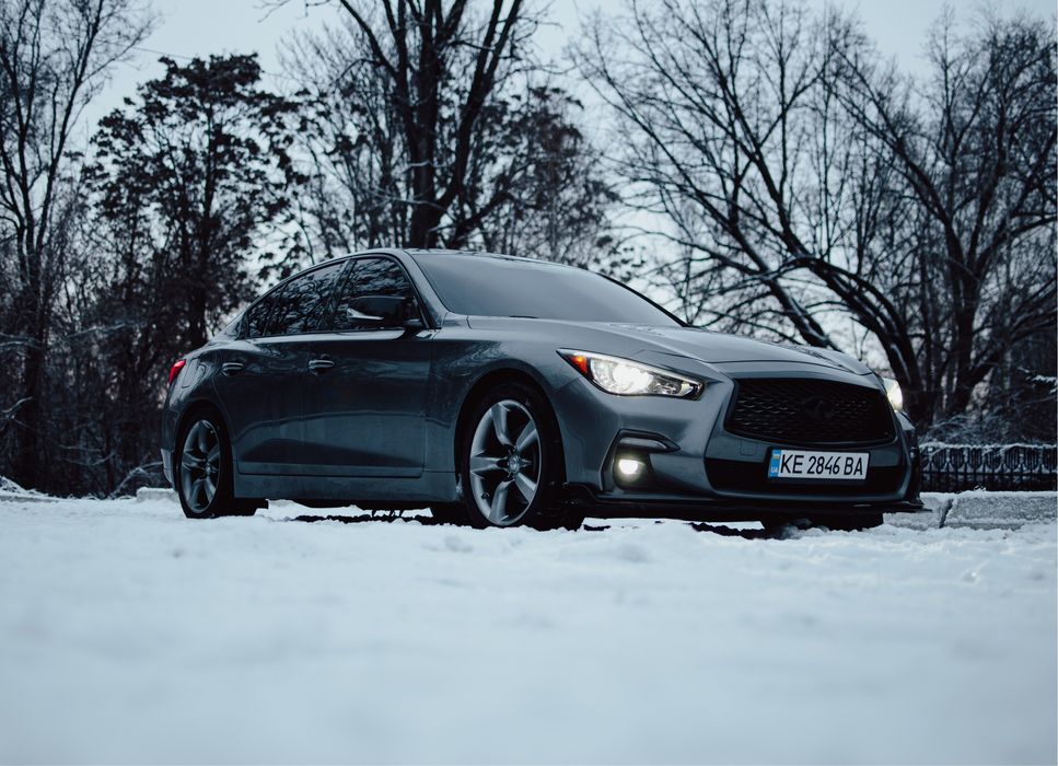 Продам свой автомобиль Infiniti q50