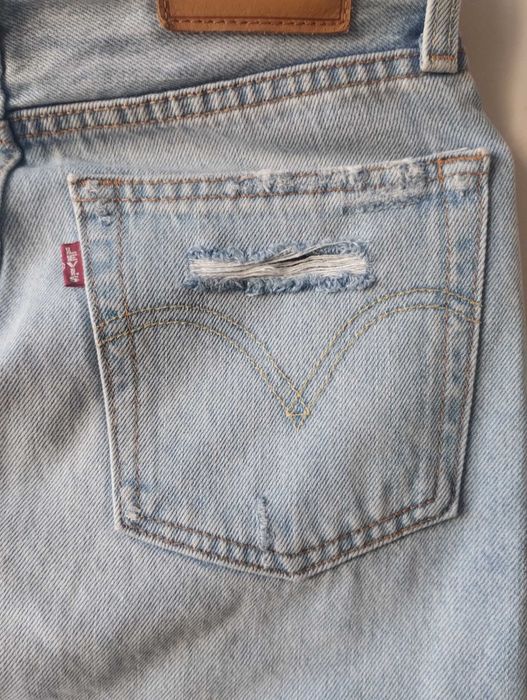 Spódniczka jeansowa marki Levi's 34