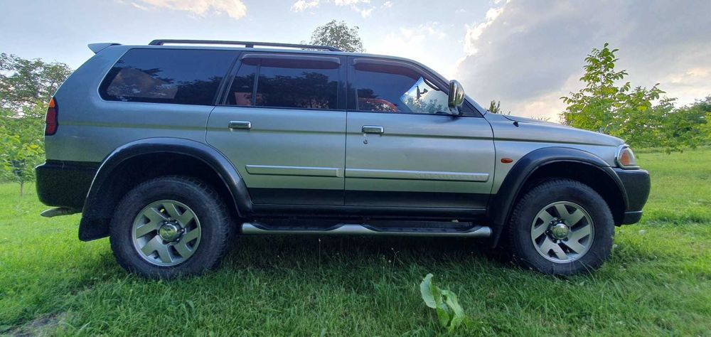 Продам Mitsubishi Pajero Sport 2.5 disel