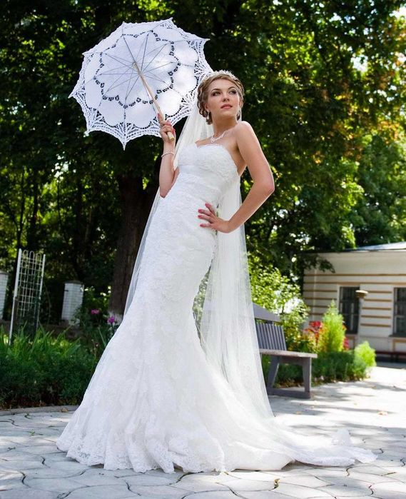 Продам весільну сукню