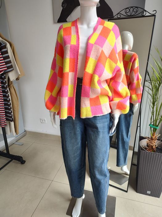 Krótki, lekki kardigan oversize w kratkę - żółty One size Azara