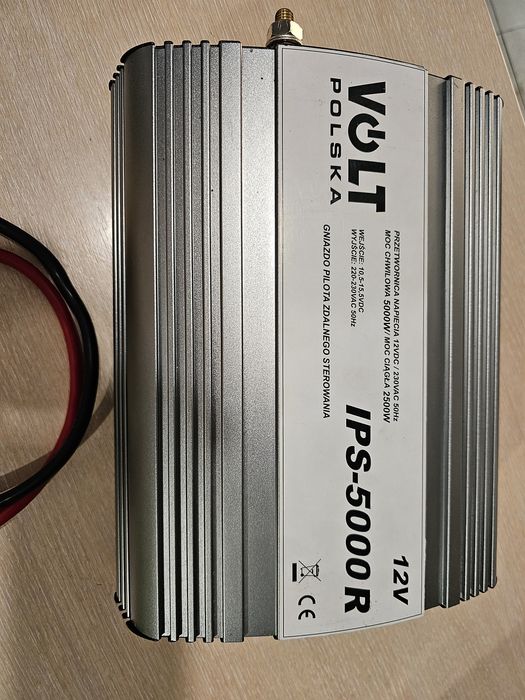 Инвертор Volt Polska IPS 5000 12/230V R (2500/5000W)