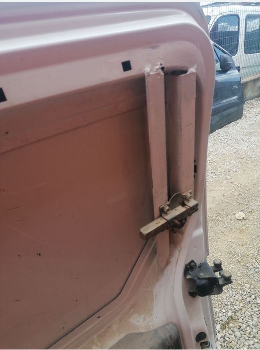 Porta lateral citroen Berlingo ou Peugeot partner de 2008 a 2018