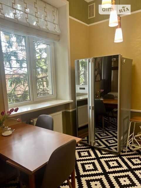 Продаж 3 кім квартири 80 м2 Розділ. кім Індив опал Центр №10922