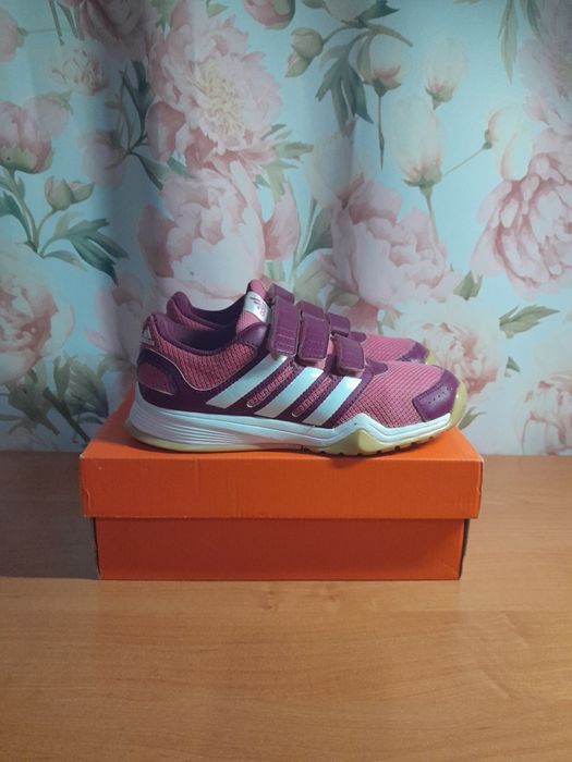 Кроссовки Adidas оригинал