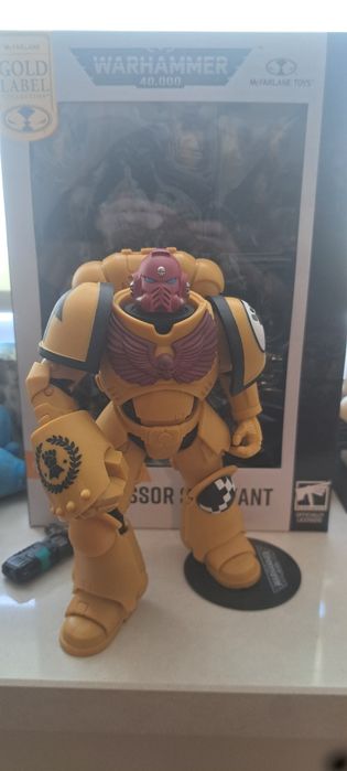 Figurka akcji McFlarane Intercessor Sergeant Imperial Fist Warhammer 40000