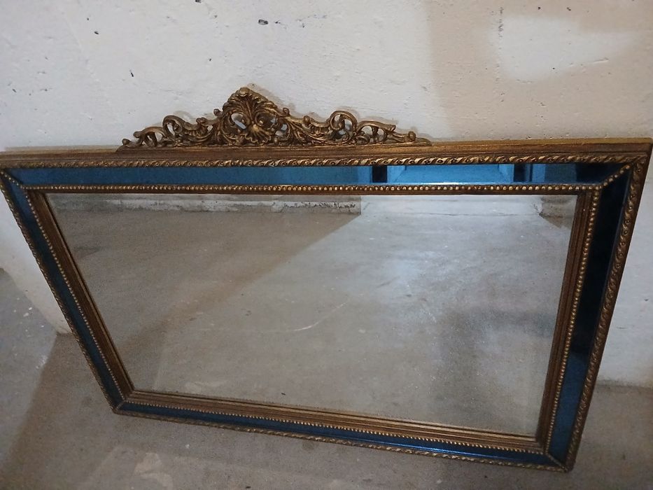 Espelho grande comprido