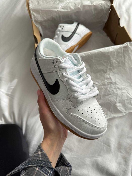 Nike Dunk Low ホワイト Nike SB Dunk Low Pro White Gum