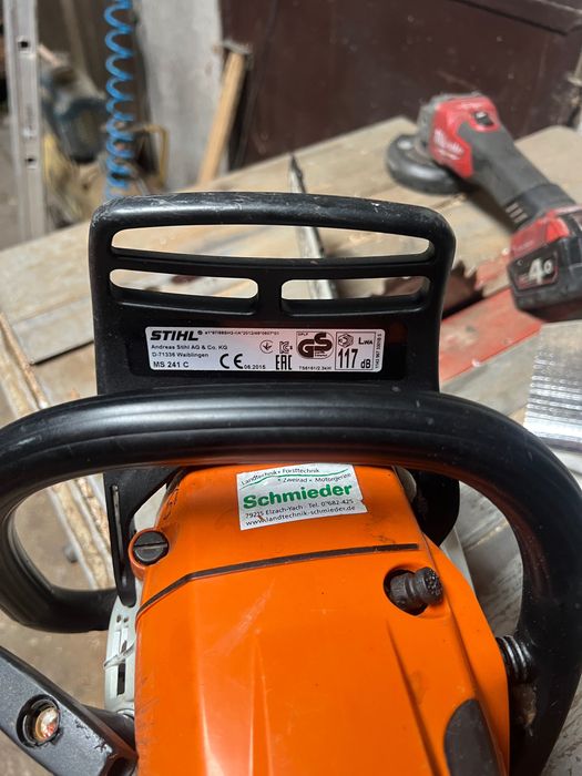 Stihl MS 241 C super stan
