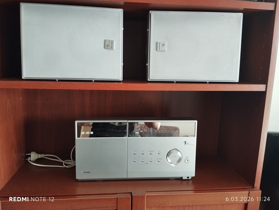 Sharp sprzęt grajacy.SD-EX220